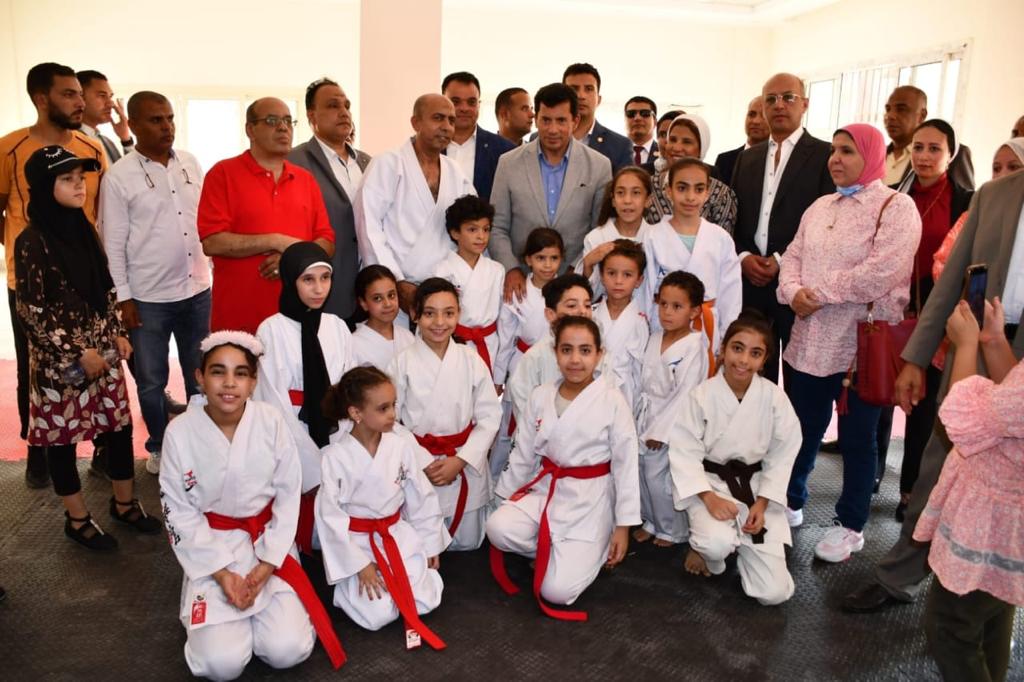 مراكز شباب الشيخ زايد و6 أكتوبر (5)