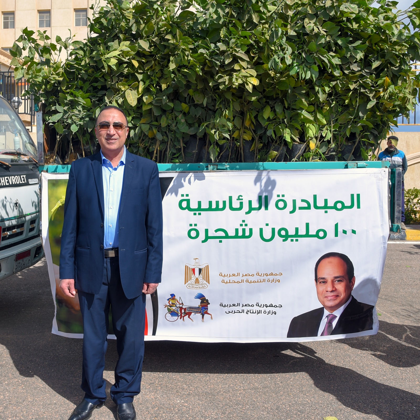 مبادرة 100مليون شجرة 