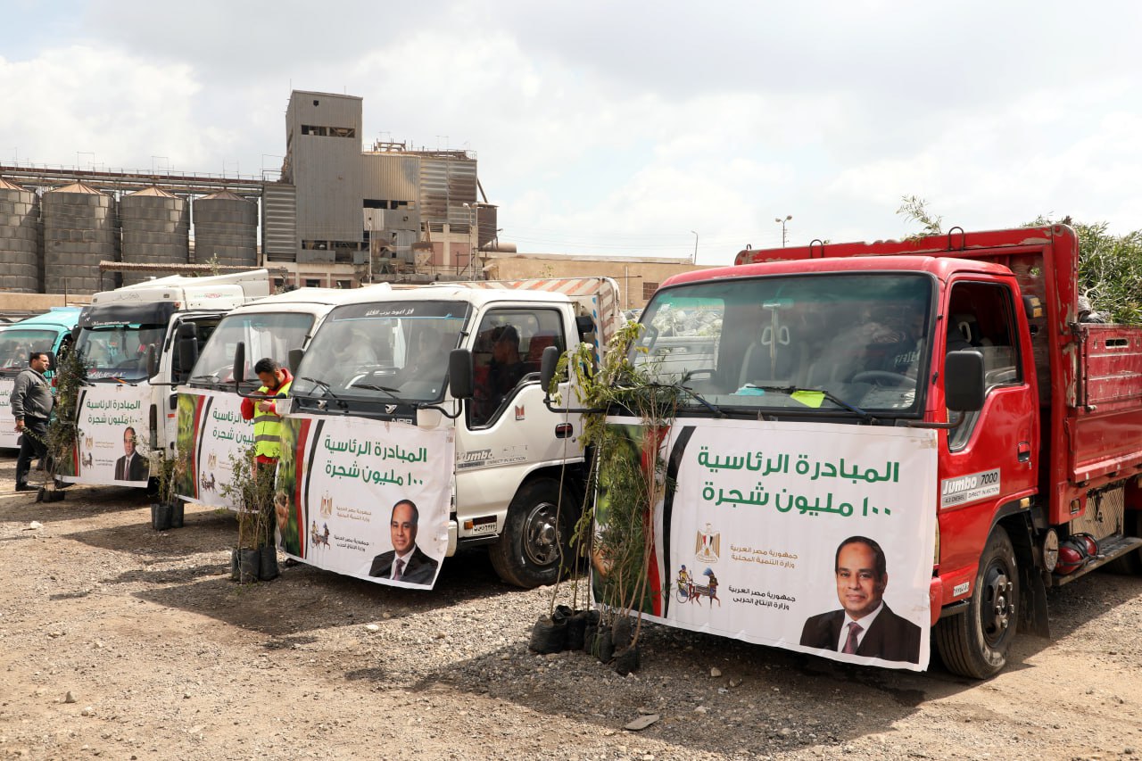 الشرقية تتسلم 270 ألف شجرة مثمرة ضمن المبادرة الرئاسية 02