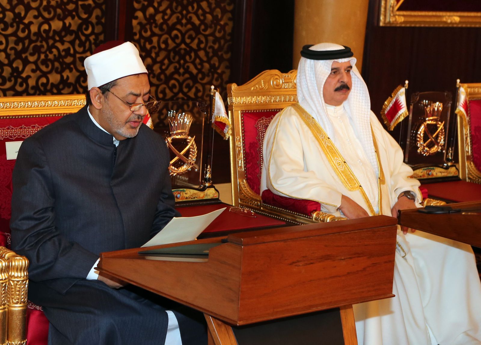 جولات الإمام الأكبر تستعيد المكانة العالمية والريادة التاريخية للأزهر