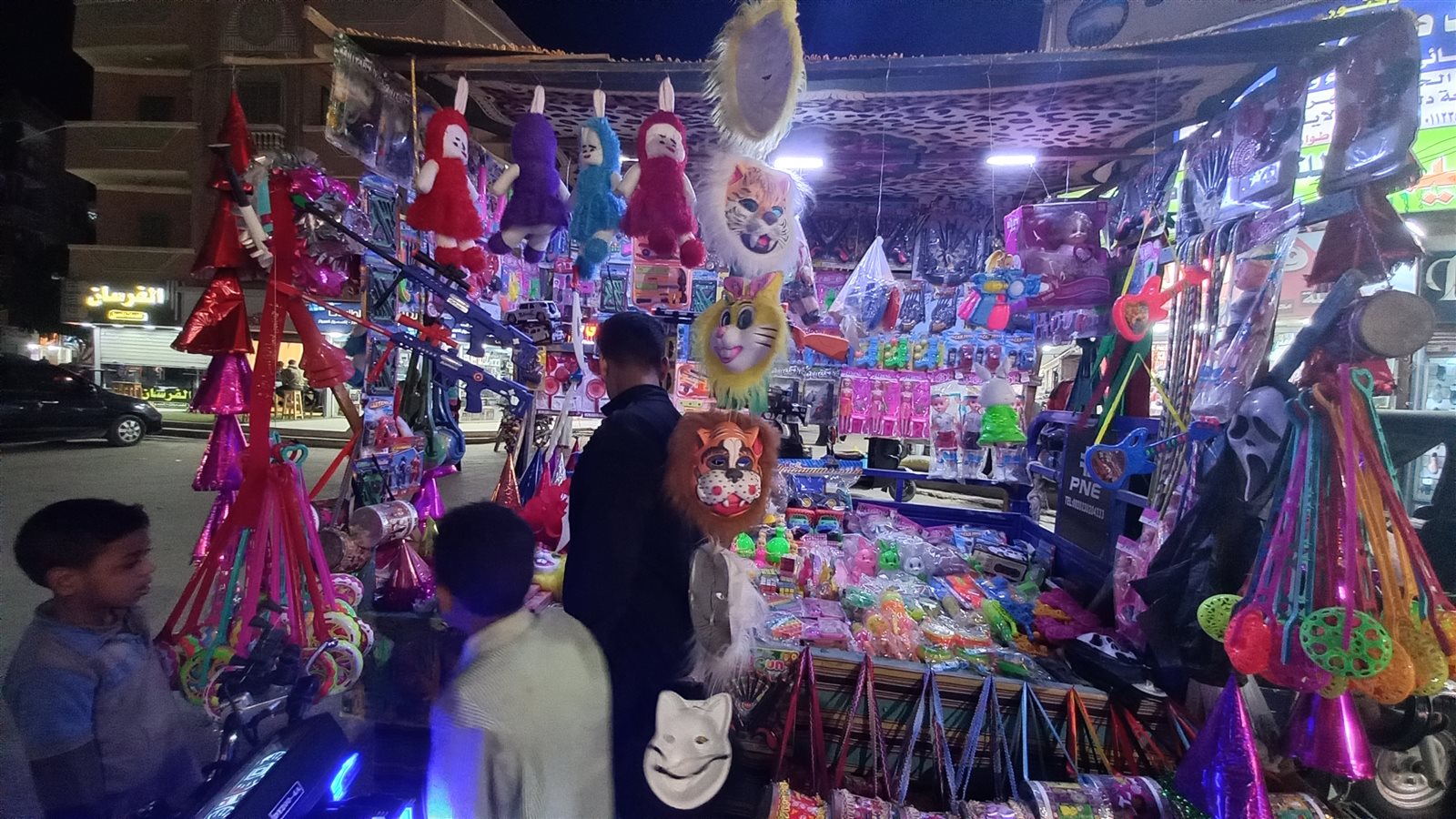 زياد بائع طرابيش بأسيوط- تصوير إيمان سمير