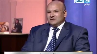 التحقيق مع علاء حسانين.. ومصدر: أوهم حسن راتب بتحويل التراب لذهب