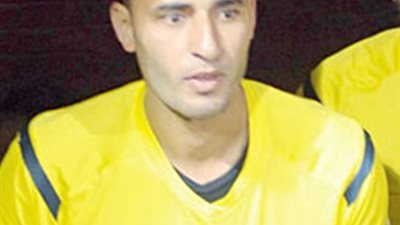 إيقاف حكم مباراة الأهلى وطلائع الجيش لأجل غير مسمى