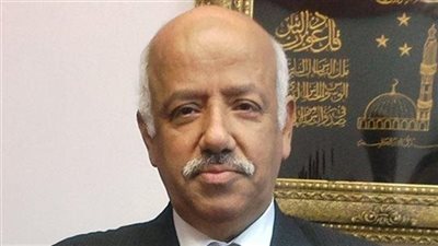 رفع اسم وزير العدل الأسبق من قوائم المنع من السفر (مستند)