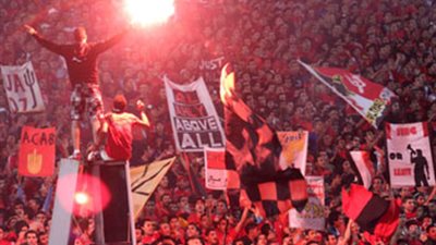 براءة ٤ من ألتراس أهلاوي بتهمة إثارة الشغب 