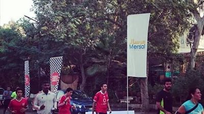 “مرسال” تكافح العمى بماراثون في المعادي