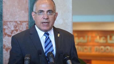 وزير الري: الدلتا في خطر.. وعجز المياه في مصر 90%