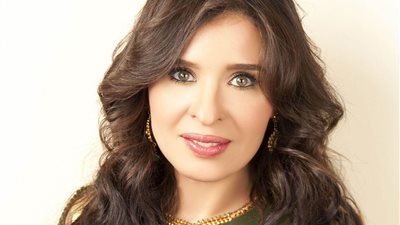 طلاق الفنانة دينا بعد تصريحاتها فى برنامج لبناني (صورة)