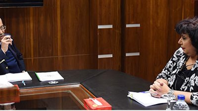 شريف إسماعيل يلتقي الوزراء الجدد (صور)