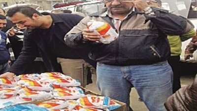 قصة الفراخ البرازيلى.. متى دخلت الأسواق وما هي أضرارها ولماذا ثبت سعرها قبل وبعد التعويم؟! (فيديو)