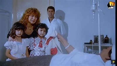 المخرج يجيب على السؤال الذى حير الأجيال: “من هى ابنه مديحة كامل فى العفاريت”؟! (فيديو)