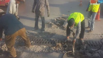 هبوط بفواصل كوبري الوراق (صور)