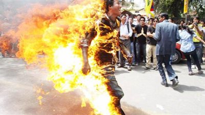 قتل الآباء.. عاطل يُشعل النيران بجسد جده بعد فشله فى سرقته بمصر القديمة