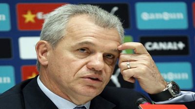 “أجيري” يستقر على اختيار 12 لاعب محترف لمباراة سوازيلاند