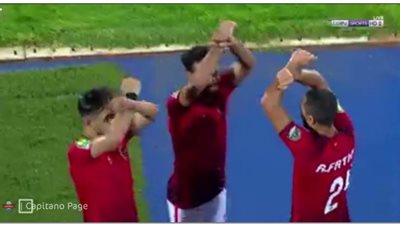 أيمن أشرف يكشف سر إشارة ثلاثي الأهلي في مباراة بطل الجزائر