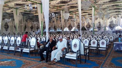 جزء من مراسم الصلاة على جثمان المطران الأنبا بيشوى (فيديو)