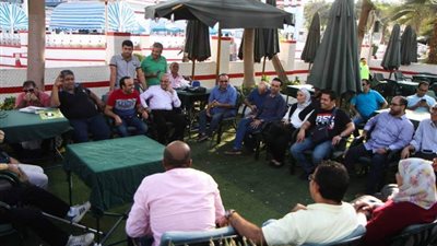 مرتضى منصور عن واقعة الصحفيين: “اللى هيقرب من بوابة النادى هيتعلق من رجليه”  (فيديو)