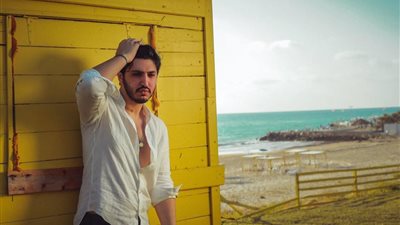 إبن فضل شاكر يستكمل مسيرة والده ويطرح “جرعة جرأة” باللهجة المصرية