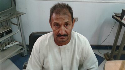 بعد 12 سنة فى الخارج.. عامل بقنا يقاضي زوجته لختان ابنتيه دون علمه