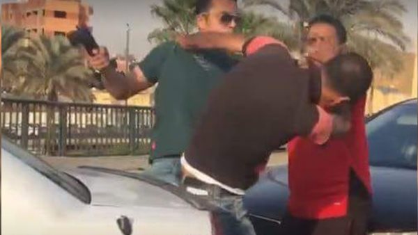 اعتداء ضابط شرطة