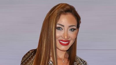 ريهام سعيد ترد على محمد رشاد بعد إلغاء فرحه مع مى حلمي: “أنا مش كبش فدا” (بيان)