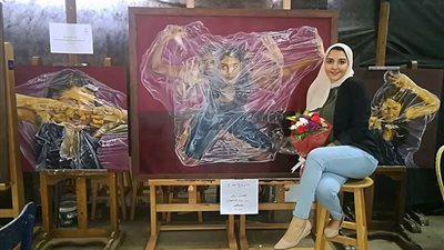 فنانة تشكيلة: “حاولت تجسيد الصراع الداخلي للمرأة وتفاجئت بهجوم بعض الرجال”