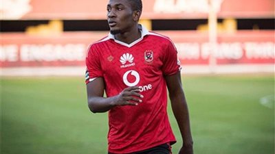 ضياء السيد: الاهلي يحتاج لتدعيم بلاعبين “ماركة” معلول وأجاي