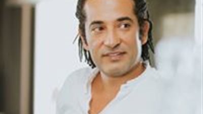 جلسة تصوير جديدة للفنان عمرو سعد قبل الانتهاء من تصوير مسلسل بركة