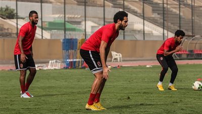 هشام محمد يعود للتدريبات الجماعية بعد أسبوع