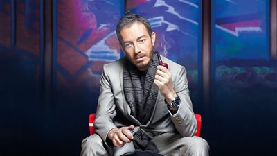 موقف مُحرج للفنان أحمد زاهر في حفل تامر حسني الأخير (فيديو)