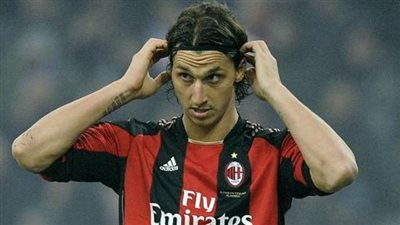 ميلان يبحث ضم باتو وإبراهيموفيتش فى الميركاتو الشتوي