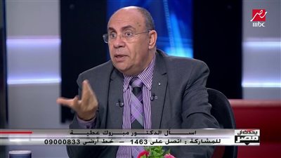 مبروك عطية واصفا النبى: “قويا ملمسه حرير يأخذ بالشورى ” 