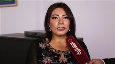 الفنانة إيمان السيد تشكو قلة العمل.. وتؤكد: “كان نفسى فى موسم من أبو 80 مسلسل” (صورة)