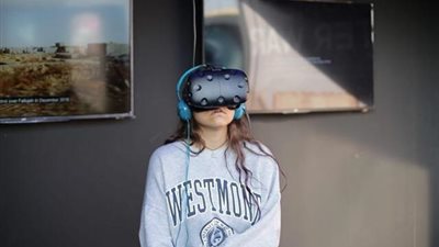 لأول مرة في تاريخ مهرجان القاهرة السينمائي استخدام الواقع الافتراضي لمشاهدة الأفلام