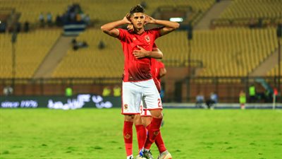 طلعت يوسف: الزمالك الأقرب للفوز بالدوري.. وأتمنى عودة الشيخ للمقاصة
