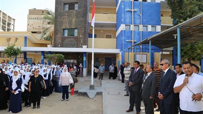 “تحيا مصر ثلاث مرات”.. تحية العلم في المنوفية بأمر التعليم “مستند”