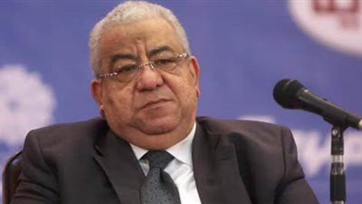 الجنايات تعيد قضية اتهام أسامة الشيخ بالكسب غير المشروع للنيابة العامة