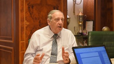 رئيس المقاصة يكشف لـ”القاهرة 24″ مفاوضات الأهلي لضم محمود وحيد