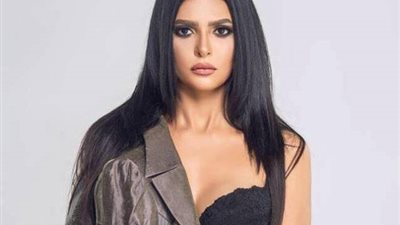 مروة الازلي في جلسة تصوير جريئة (صور)