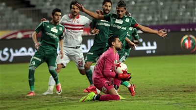 (ابن الوز عوام)..أمير مرتضي يحفز لاعبي الزمالك قبل الكونفدرالية