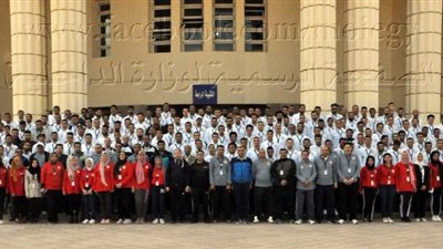 200 طالب من الجامعات المصرية يقضون يومًا كاملًا مع طلاب الشرطة (صور)