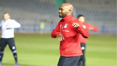 شيكابالا يفاضل بين الإسماعيلي والاتحاد للعودة للدوري المصري