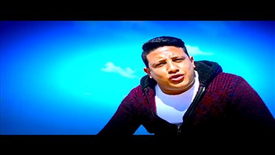 حمو بيكا من المستشفى: “العيون كلها بصاصة” (صورة)