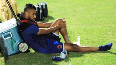 حسام عاشور يخضع لفحص طبي في الأهلي.. اليوم