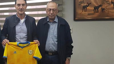 البلجيكي “يانوفيسكى” مديراً فنياً لفريق الإسماعيلي