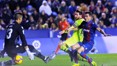 ميسي يقود برشلونة لدك ليفانتي بخماسية (فيديو)