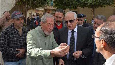 محافظ الجيزة: ترميم 4 شوارع بإمبابة (صور)