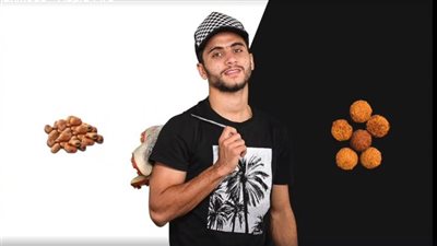 محمد محمود نجم الأهلي الجديد يختار مطربه المفضل (فيديو)