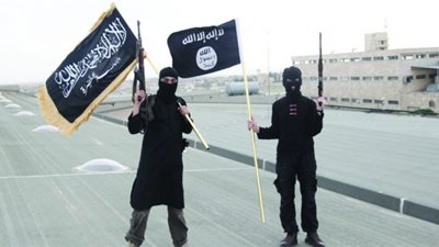 مرصد الإفتاء: الصراع بين القاعدة وداعش ما زال محتدمًا للسيطرة على ما يسمى “الجهاد العالمي”