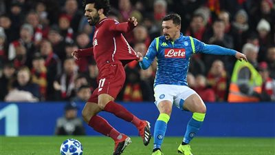 مدرب المنتخب السابق يعلق على مفاوضات ليفربول مع الإسرائيلي “دابور” وموقف صلاح